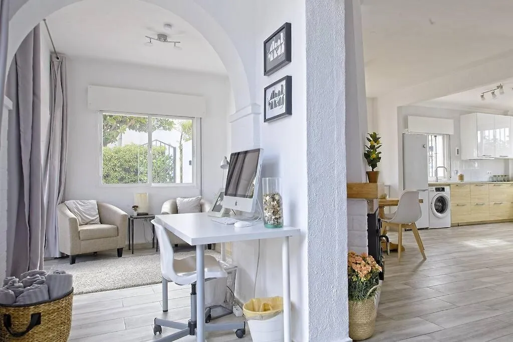 Casa vacanze Villa The Lemon Tree By The Sea La Cala De Mijas Spagna